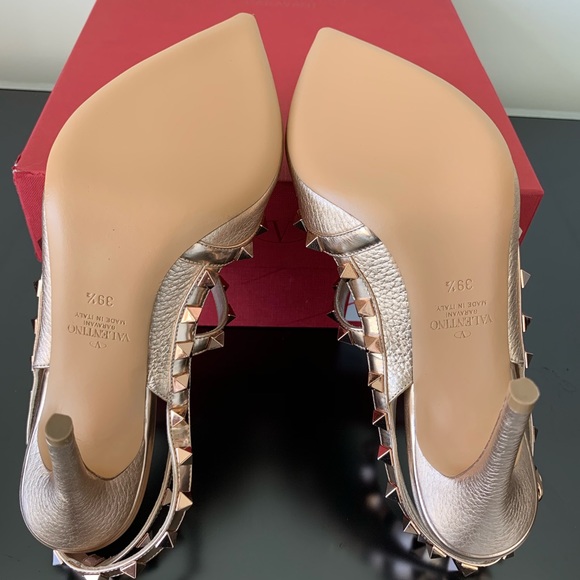 SOLD Valentino Rose Gold Rockstud T Strap Pumps - Picture 3 of 5
